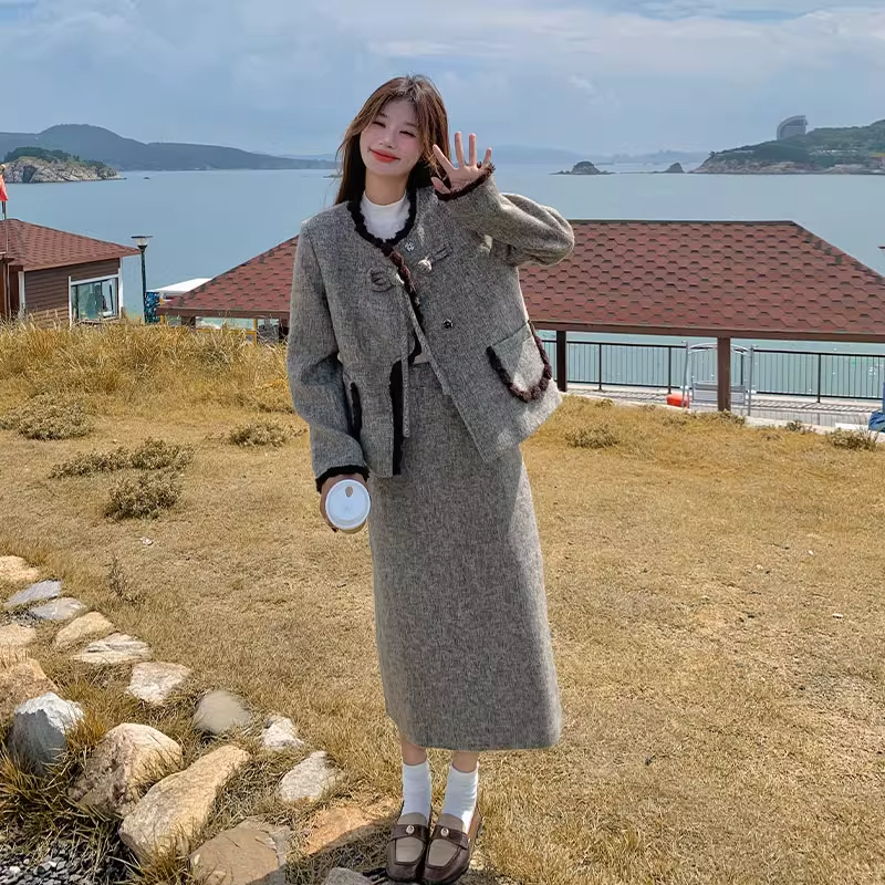 Temperament chanelstyle fashion skirt a set for women