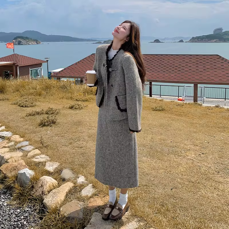 Temperament chanelstyle fashion skirt a set for women