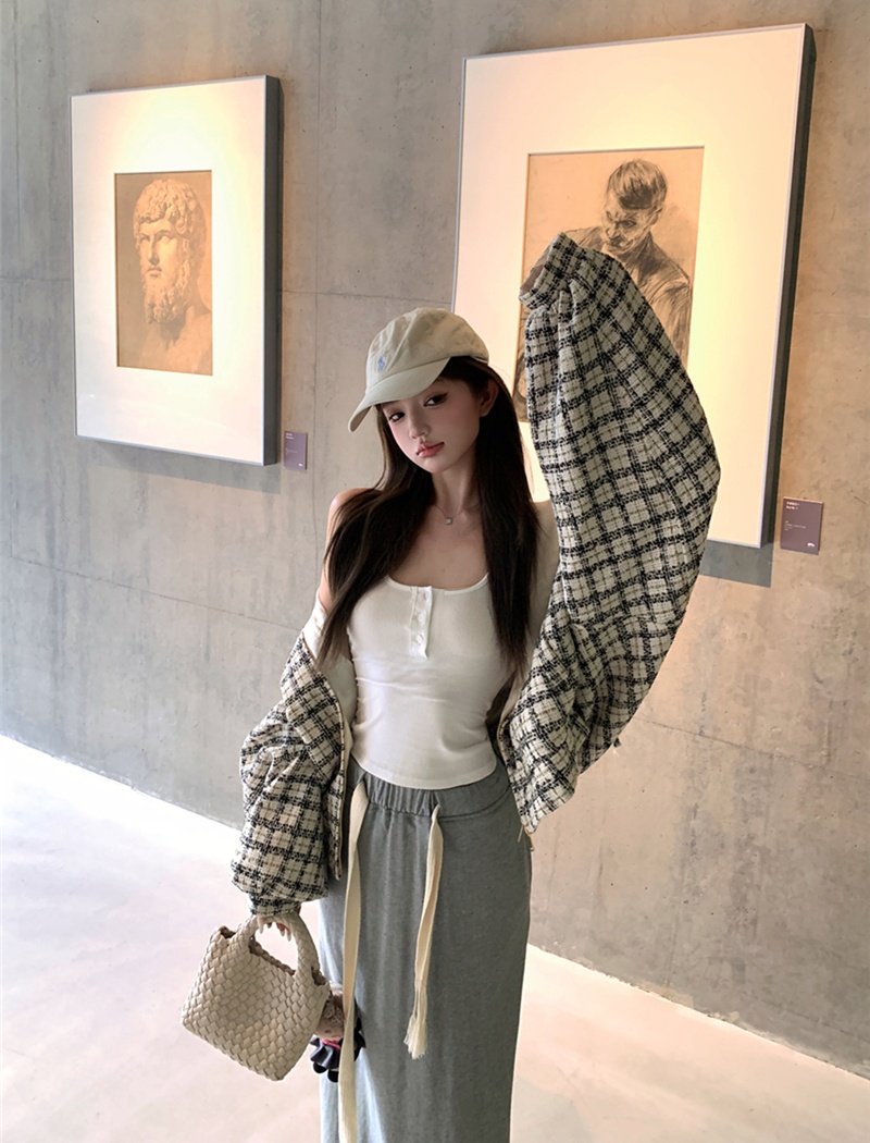 Long sleeve woolen chanelstyle autumn hooded bat sleeve coat