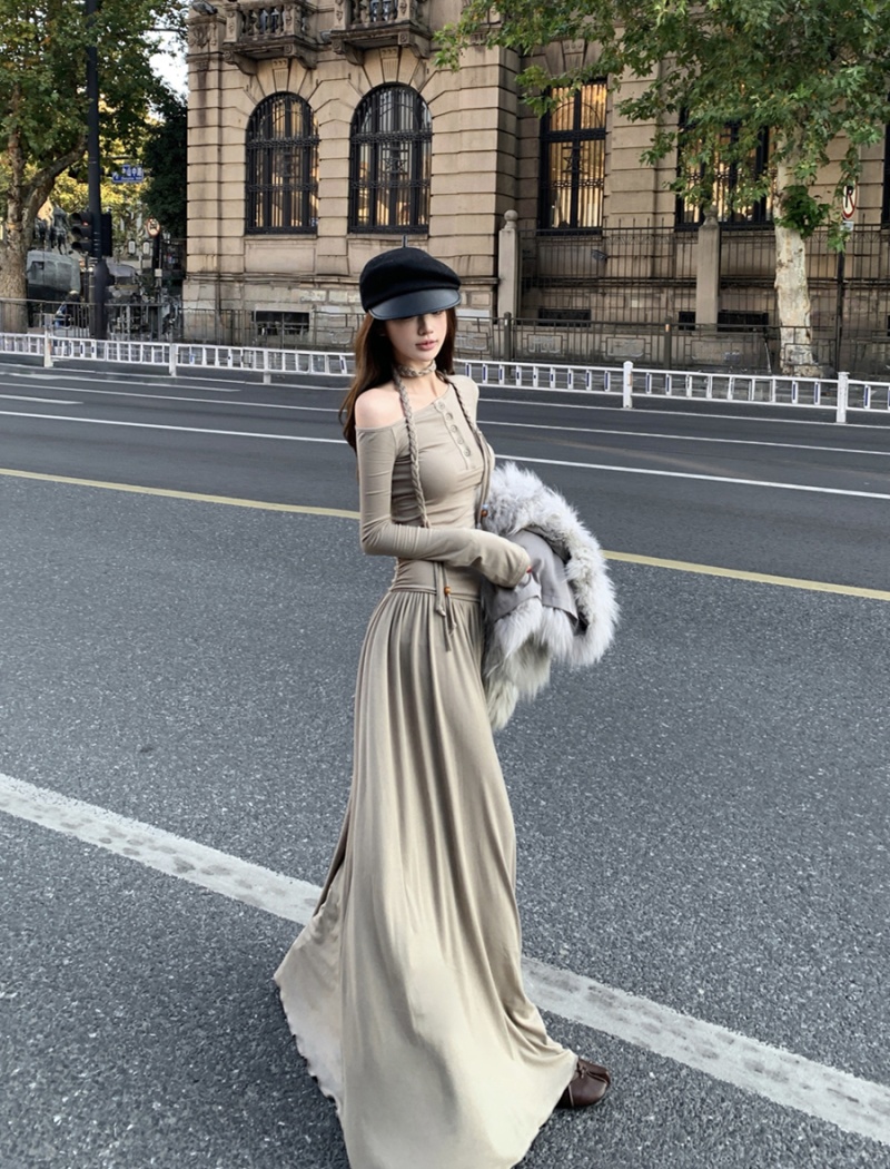 Companion long sleeve slim dress for women