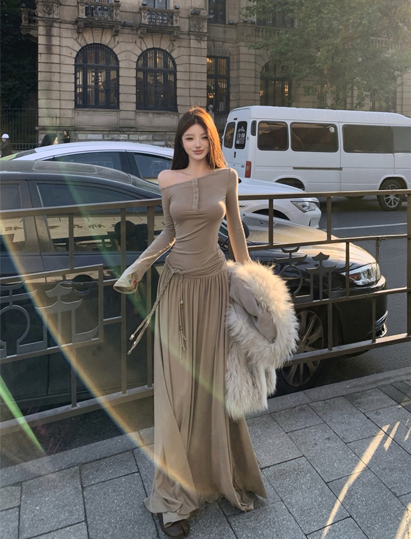 Companion long sleeve slim dress for women