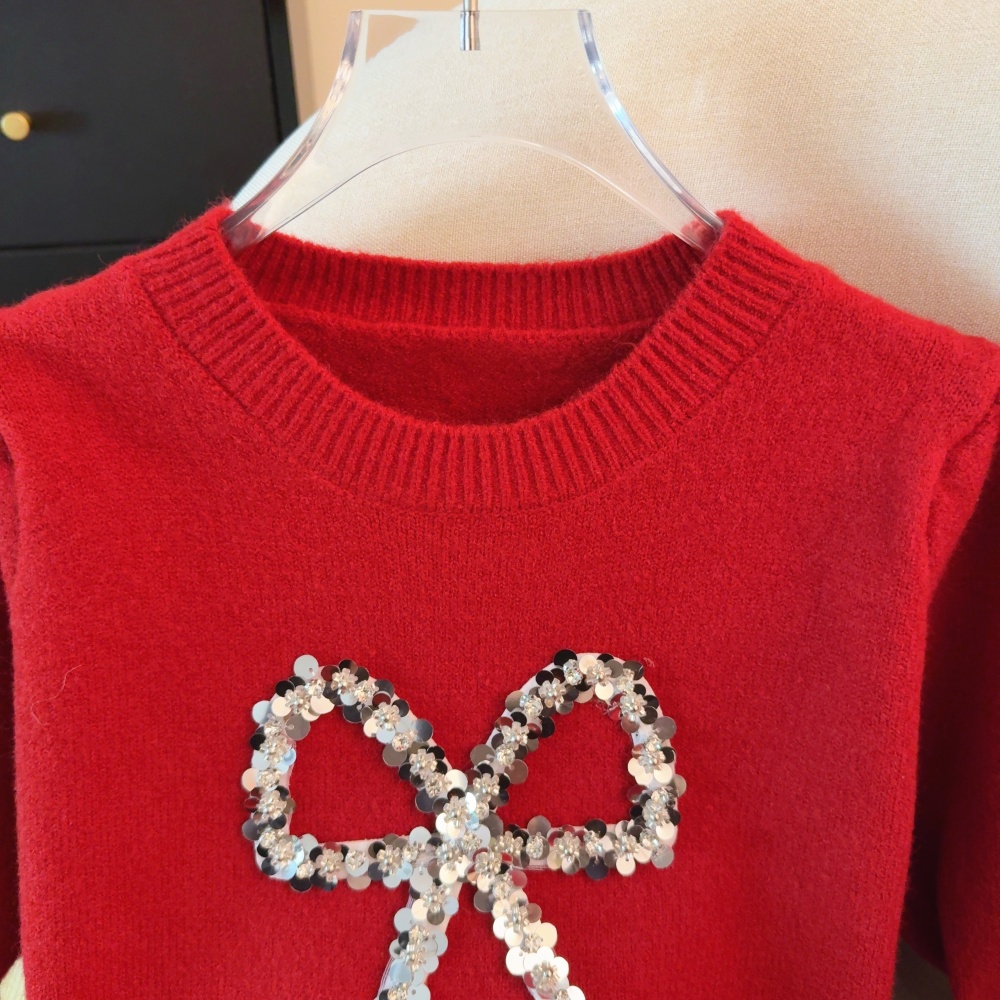 Bottoming sweater inside the ride tops for women