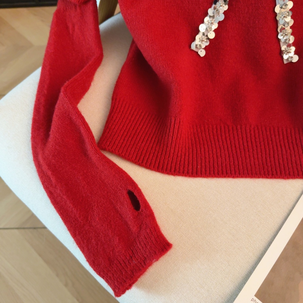 Bottoming sweater inside the ride tops for women