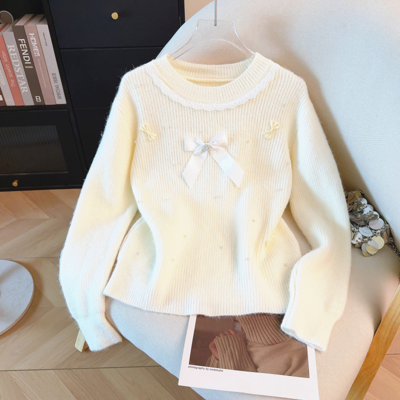 Autumn and winter sweater show young tops for women
