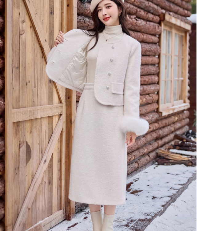 Coarse flower chanelstyle sequins coat a set