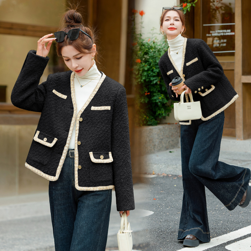 Chanelstyle loose down coat duck down coat for women