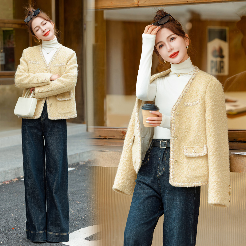 Chanelstyle loose down coat duck down coat for women