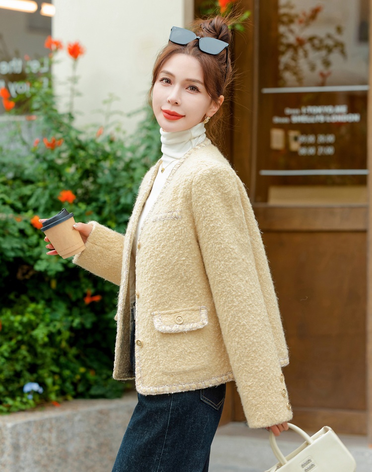 Chanelstyle loose down coat duck down coat for women