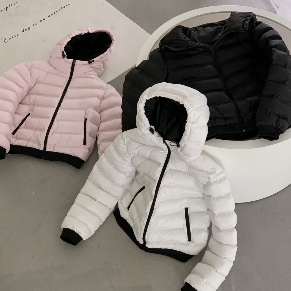 Seamless down coat hooded down coat