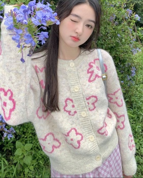 Jacquard loose cardigan lazy short sweater