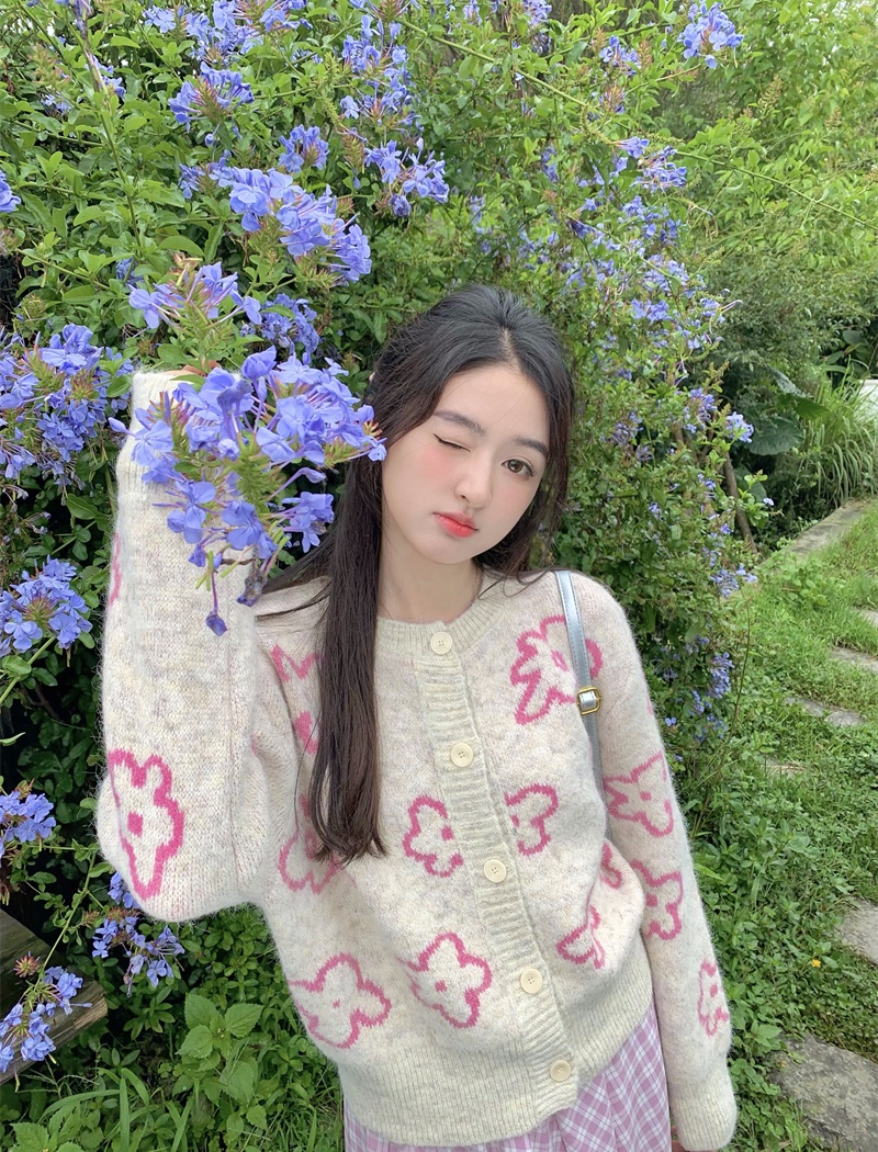 Jacquard loose cardigan lazy short sweater