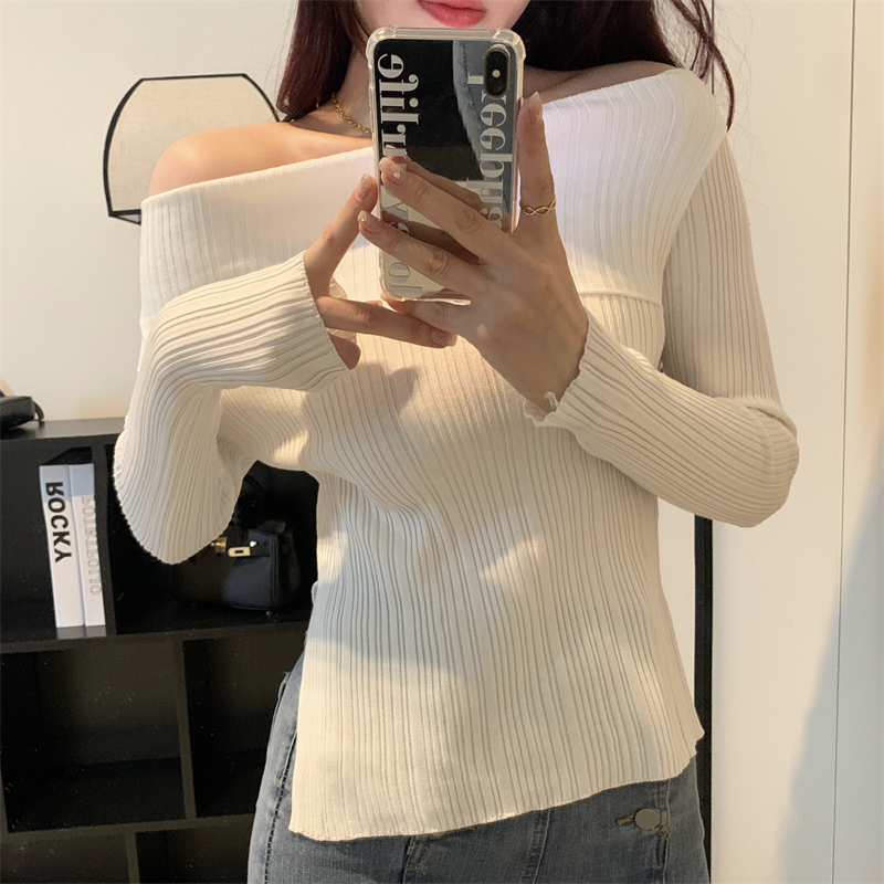 Flat shoulder autumn retro sweater thin Casual tops