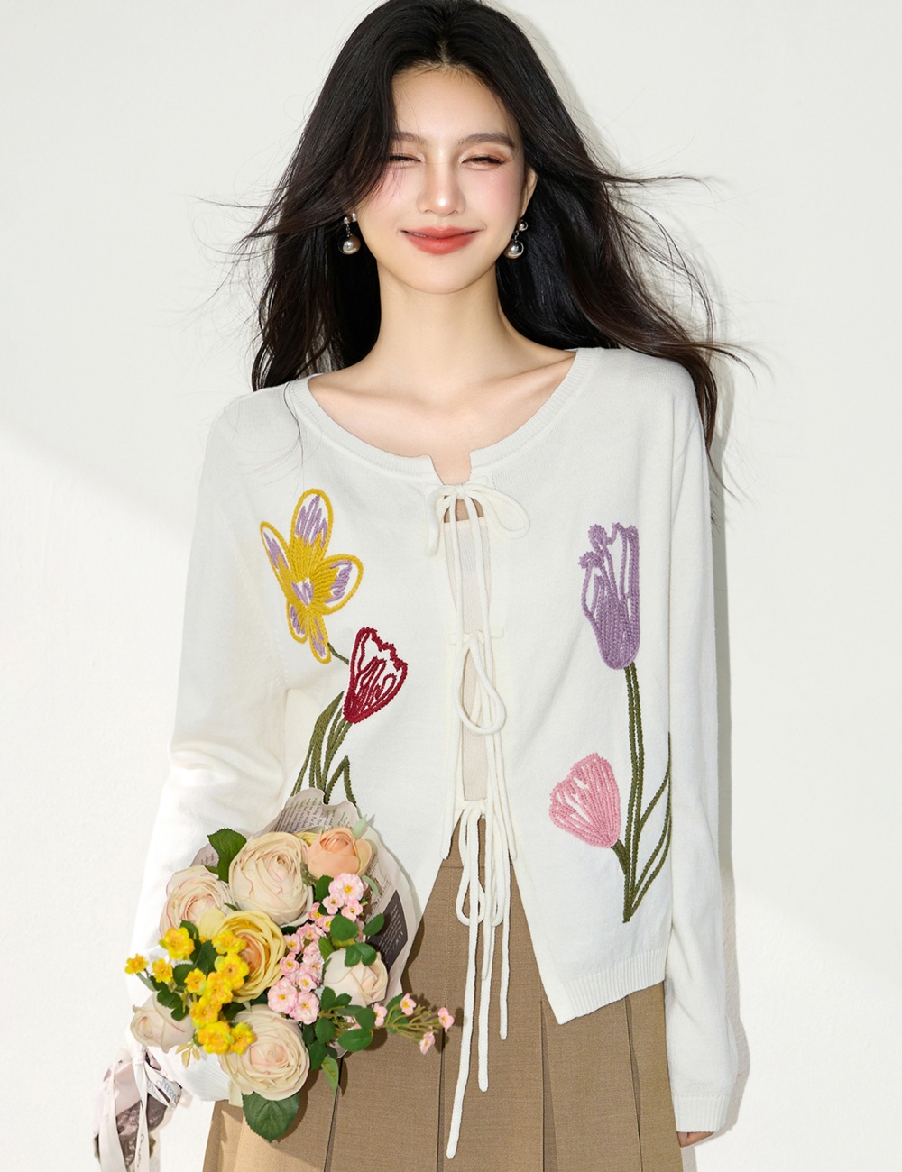 Embroidery embroidered bandage knitted cardigan