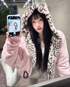 Suede hooded broadcloth coat for women