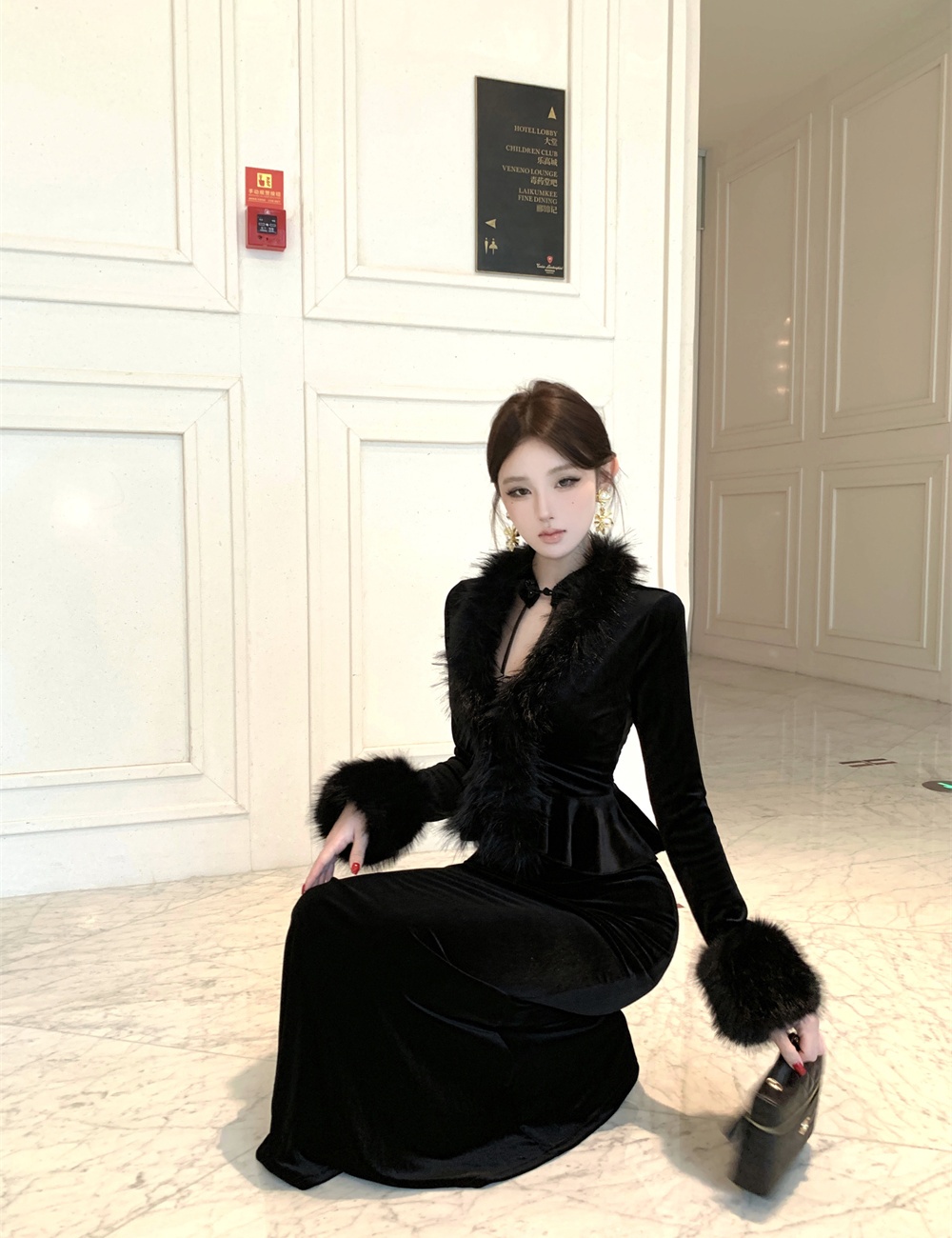 Splice slim gauze coat autumn and winter velvet dress a set