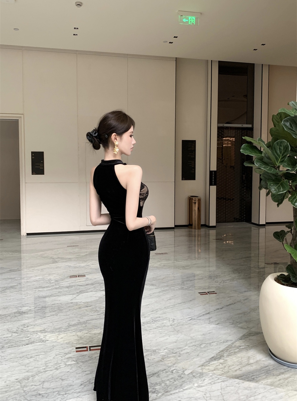 Splice slim gauze coat autumn and winter velvet dress a set