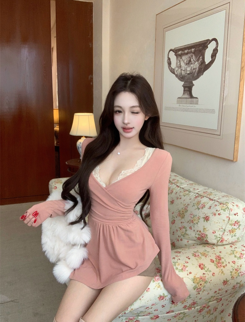 Lace V-neck splice long sleeve slim bottoming shirt