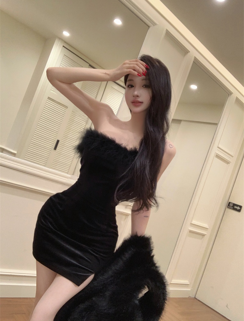Velvet sexy slim wrapped chest ostrich hair swan dress