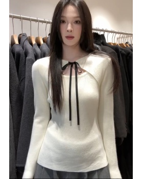 Unique Korean style inside the ride bottoming shirt for women