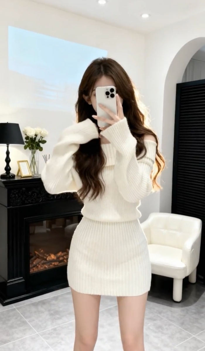 Autumn and winter A-line bottoming dress for women