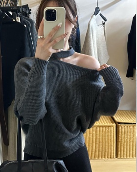 Inside the ride bottoming shirt sweater for women