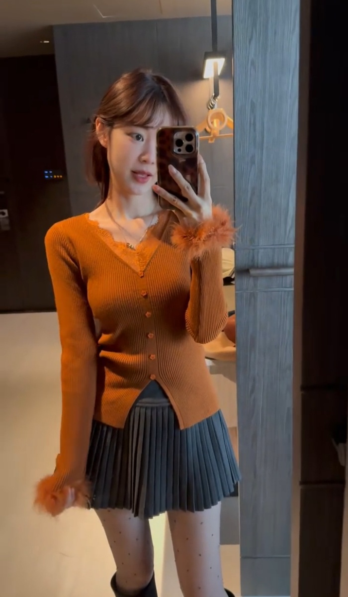 Pullover temperament sweater elmo bottoming shirt for women