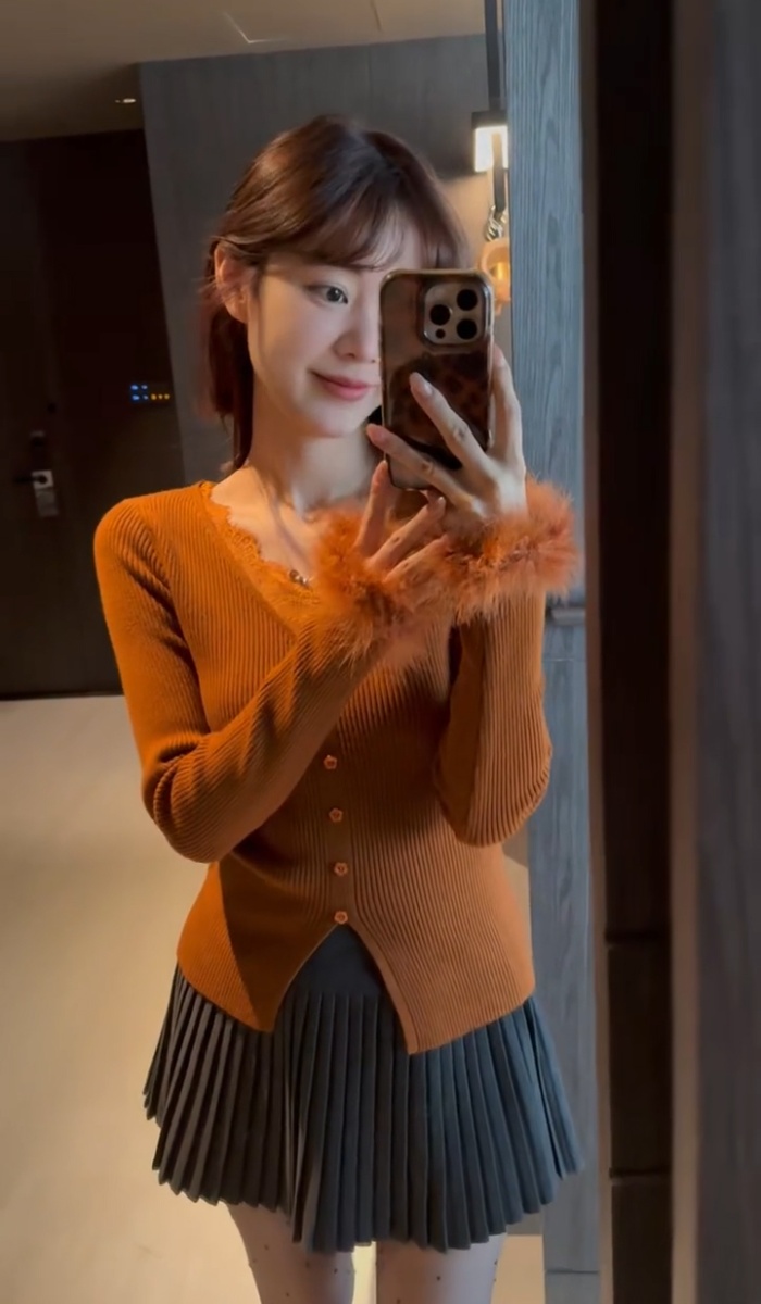 Pullover temperament sweater elmo bottoming shirt for women