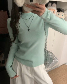 Stand collar inside the ride tops knitted sweater