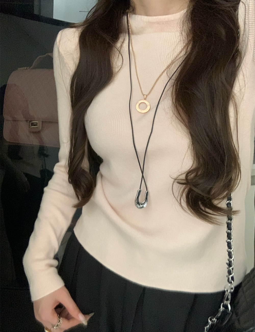 Stand collar inside the ride tops knitted sweater