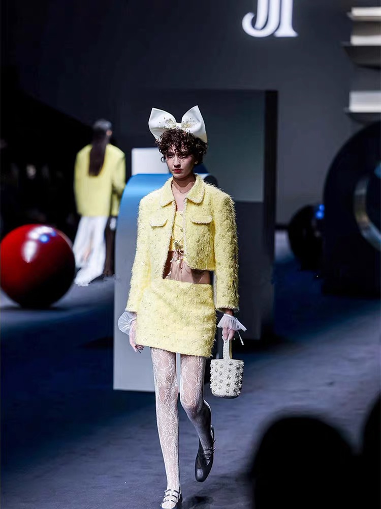 Sequins woolen coat chanelstyle short skirt for women