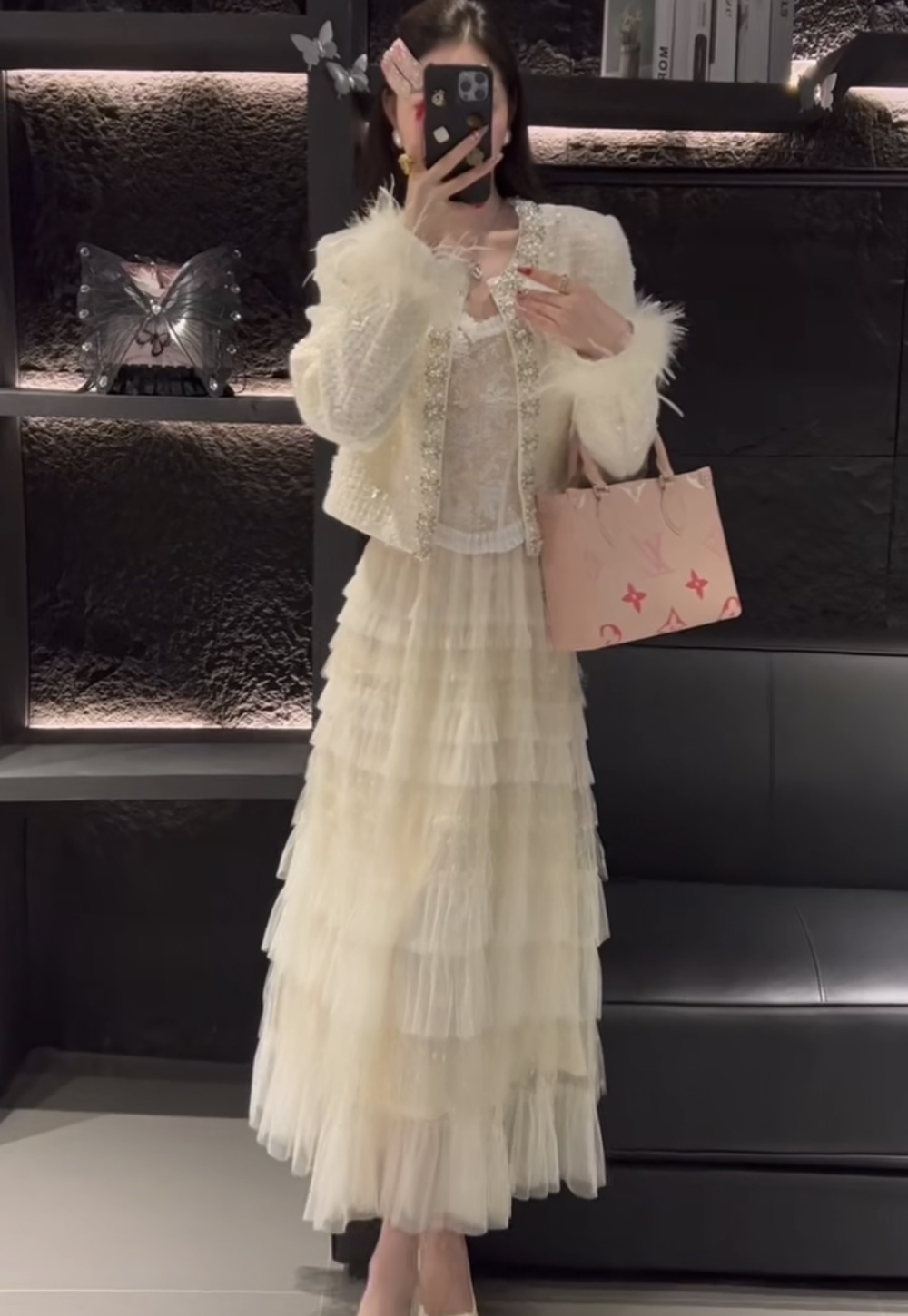 Elmo woolen coat round neck tops for women