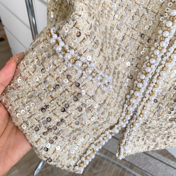 Edge light luxury elmo tops cuff coarse flower coat a set