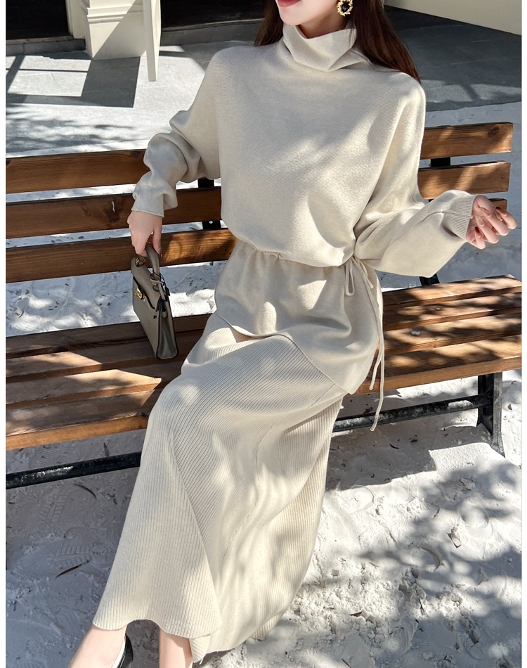 Knitted autumn and winter tops high collar skirt a set