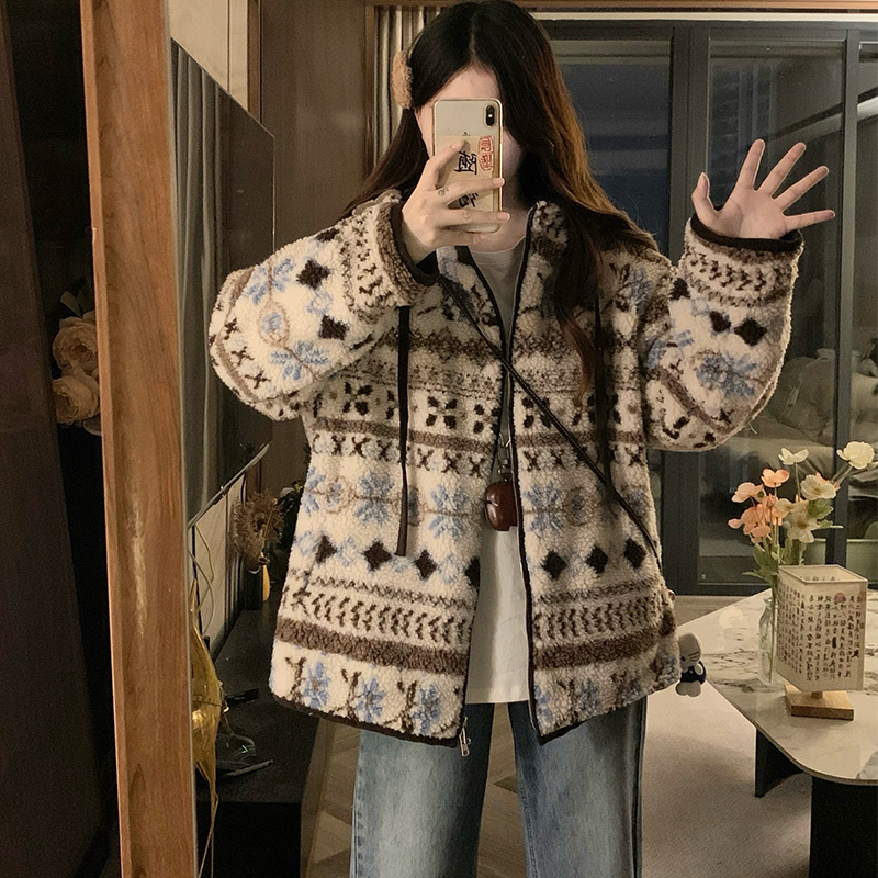 Plush hooded winter lambs wool printing patterns coat