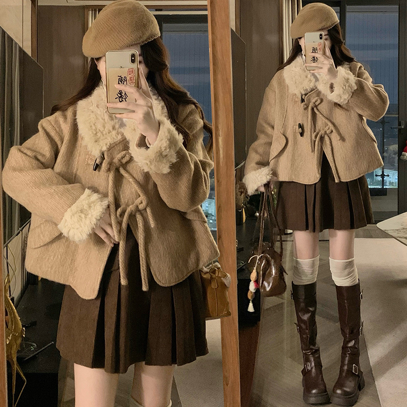 Horn buckle woolen loose winter short thick woolen coat