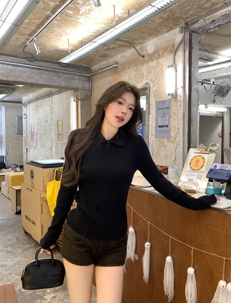 Buckle temperament bottoming shirt gray sweater