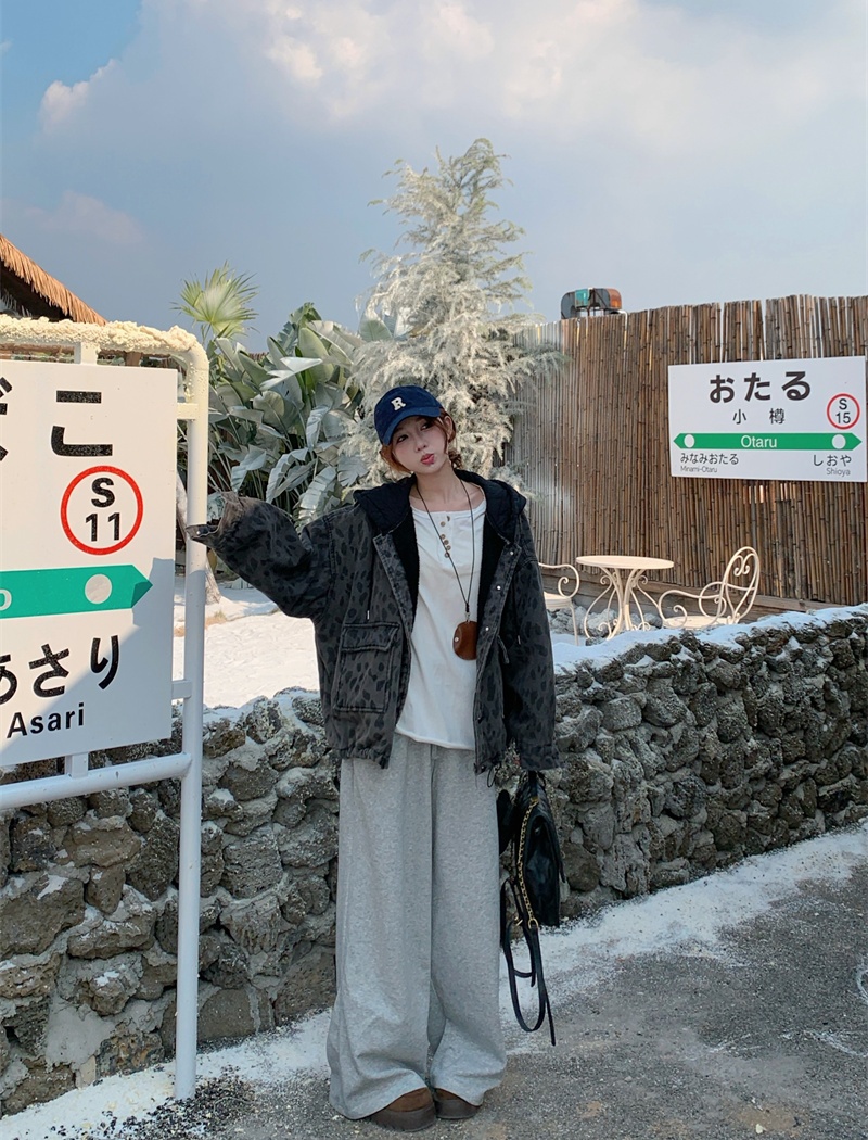 Casual leopard plus velvet jacket retro hooded denim coat