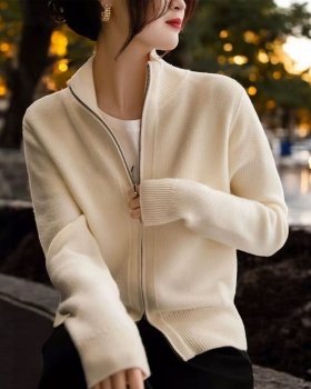 Autumn and winter wool zip thick cardigan