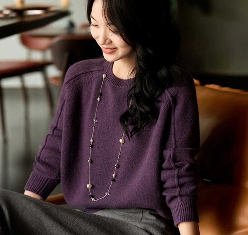 Bottoming minimalist round neck sweater for women