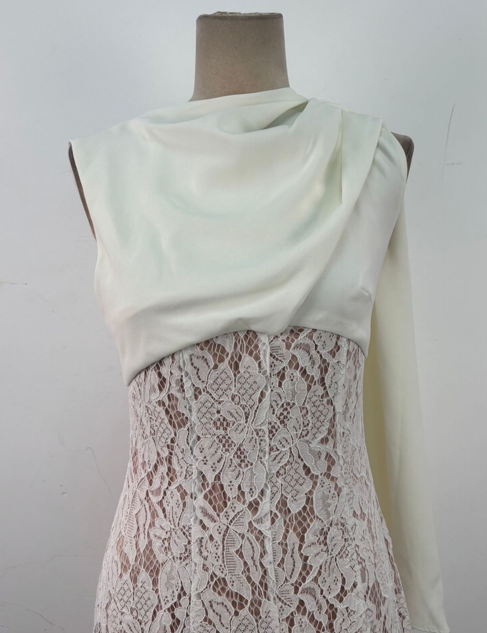 Lace temperament long dress sleeveless niche dress