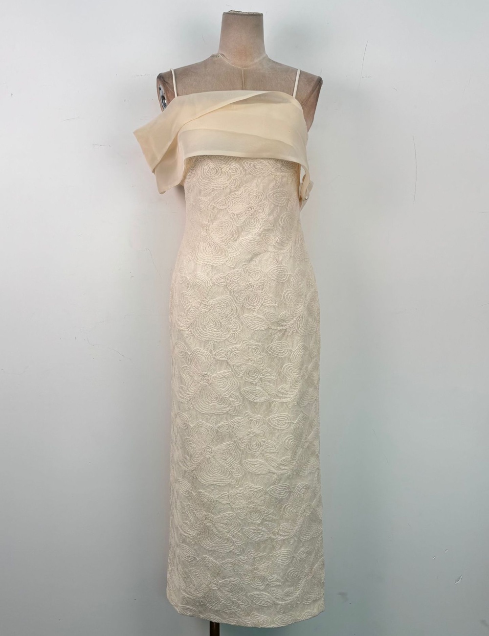 Light luxury pinched waist dress temperament lace long dress