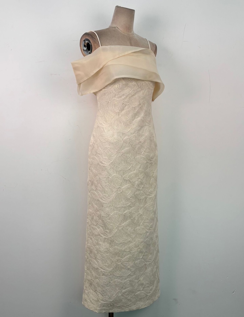 Light luxury pinched waist dress temperament lace long dress