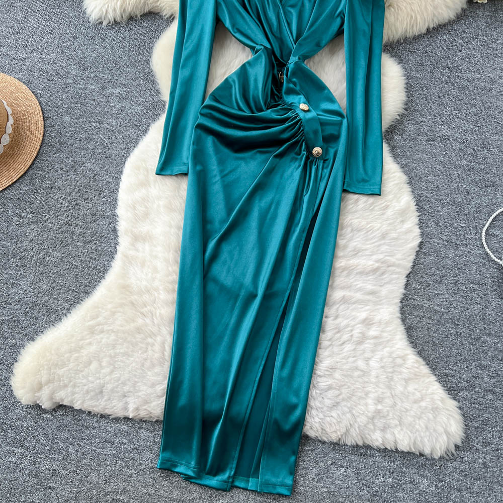 Metal buckles pinched waist light luxury dress for women