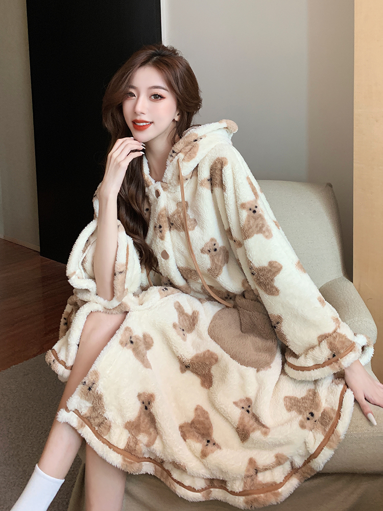 Cartoon thick cloak plus velvet pajamas a set for women