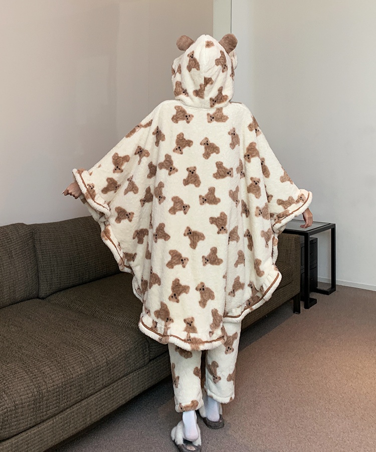 Cartoon thick cloak plus velvet pajamas a set for women