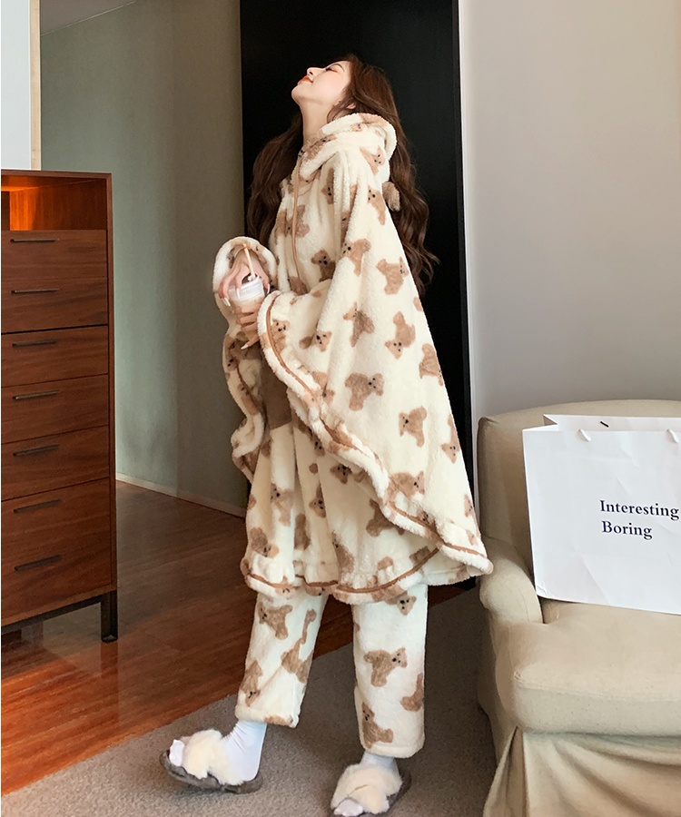 Cartoon thick cloak plus velvet pajamas a set for women