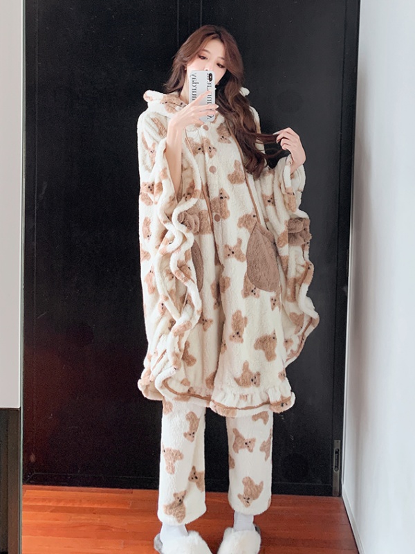 Cartoon thick cloak plus velvet pajamas a set for women