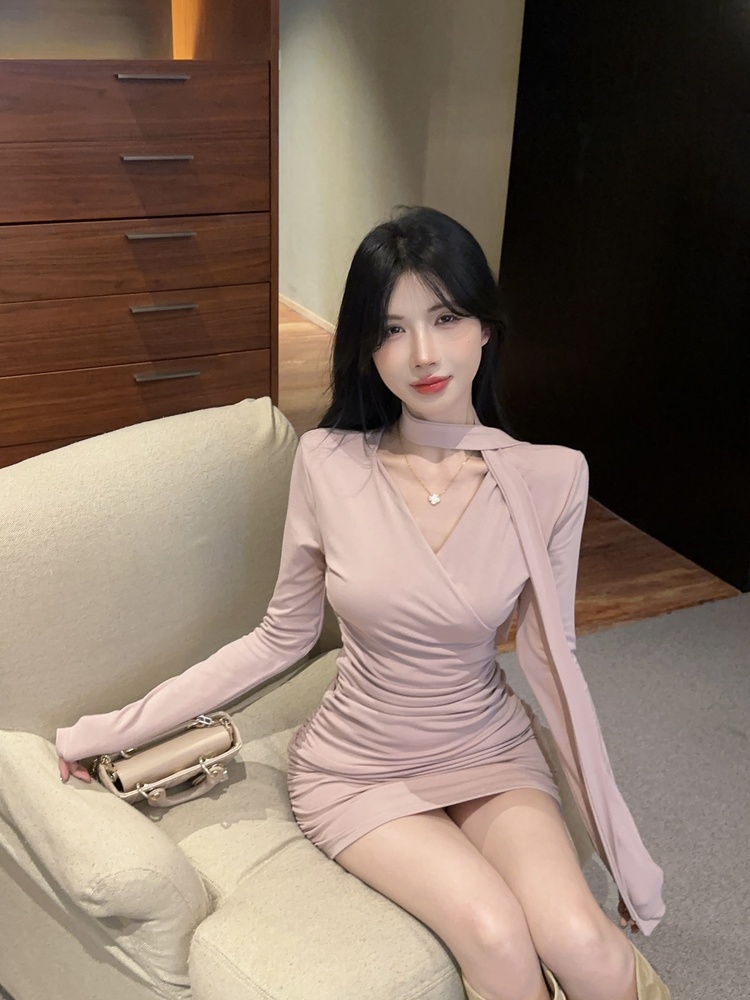 Bottoming V-neck fold temperament slim dress for women