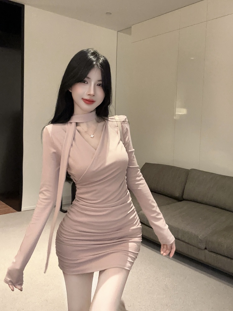 Bottoming V-neck fold temperament slim dress for women