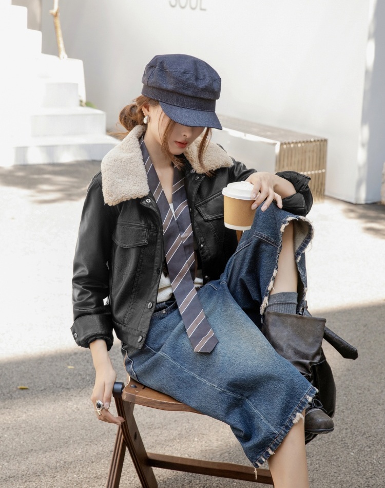 Lambs wool coat leather coat for women